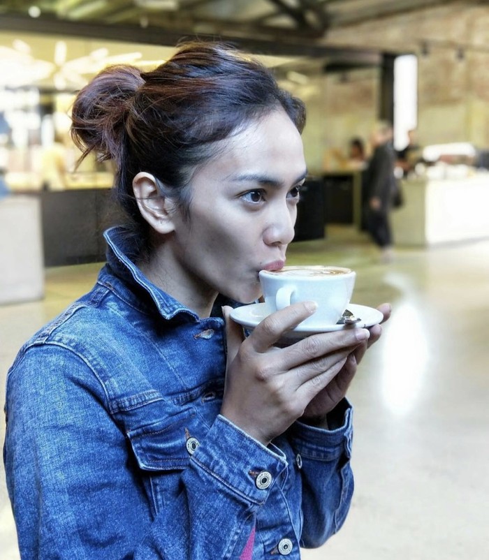 Seru Banget! Masayu Anastasya Kulinera. Bareng Keluarga di Inggris Seru Banget! Masayu Anastasya Kulinera. Bareng Keluarga di Inggris