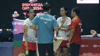 Hasil ini membuat baru satu wakil Indonesia yang lolos ke babak berikutnya. Namun, Indonesia masih punya satu pasangan lagi yang akan bermain yakni Jesita Putri Miantoro/Febi Setianingrum, yang akan melawan Maiken Fruergaard/Sara Thygesen.