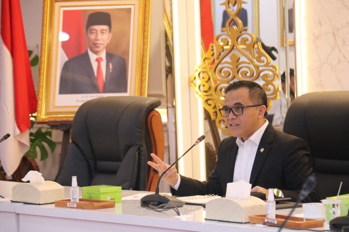 Azwar Anas