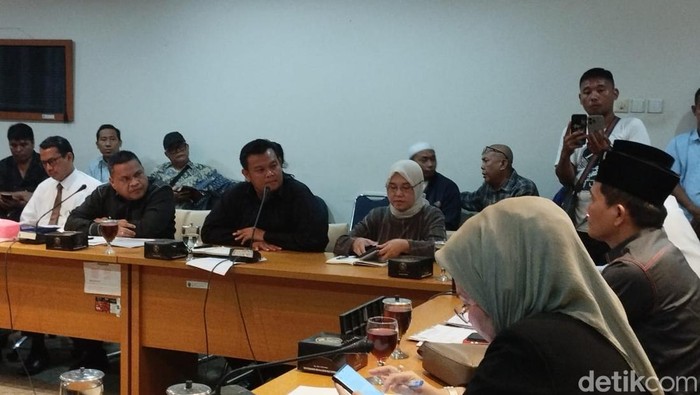 Bank Sumut ikuti RDP terkait kasus penahanan agunan debitur di DPRD Sumut. (Kartika Sari/detikSumut)