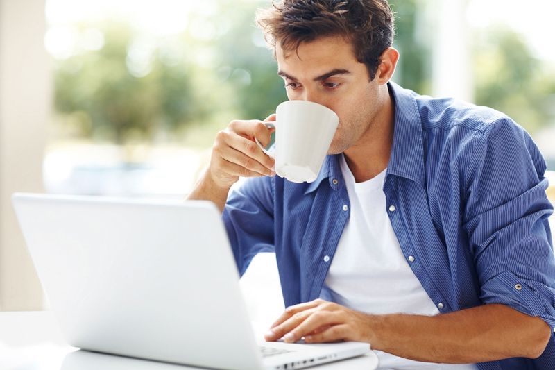 Bapak-bapak, Ini 5 Efek Samping Jika Minum Kopi Tiap Hari