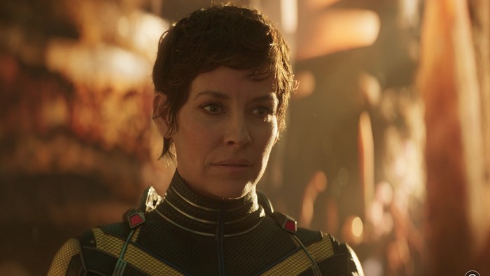 Evangeline Lilly Cuplikan adegan Evangeline Lilly di dalam film.