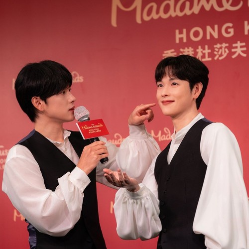 Patung lilin Im Siwan diresmikan dan kini dipajang di Madame Tussauds Hong Kong.