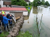 Kanselir Jerman Kunjungi Zona Banjir, Serukan Berjuang Lawan Perubahan Iklim