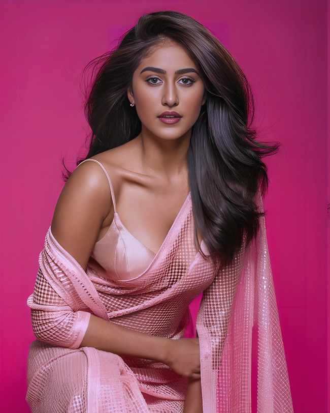 Zara Shatavari, IndiaBanyak orang mungkin bingung bagaimana chatbot mengikuti kontes kecantikan. Dikatakan bahwa ajang itu lebih fokus kepada pembuatan kontennya atau orang di balik influencer buatan. Foto: Instagram