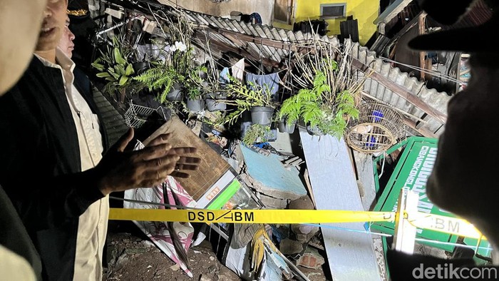 Ledakan pipa PDAM di Cibangkong, Kota Bandung