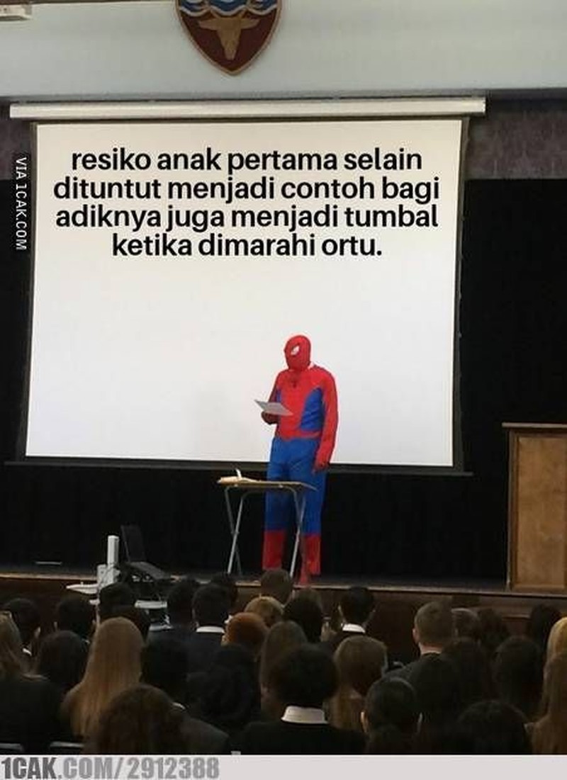 Jadi anak pertama tidaklah mudah. Mulai harapan hingga tanggung jawab yang diemban membuat segalanya lebih menantang. Semangat ya, Sulung!