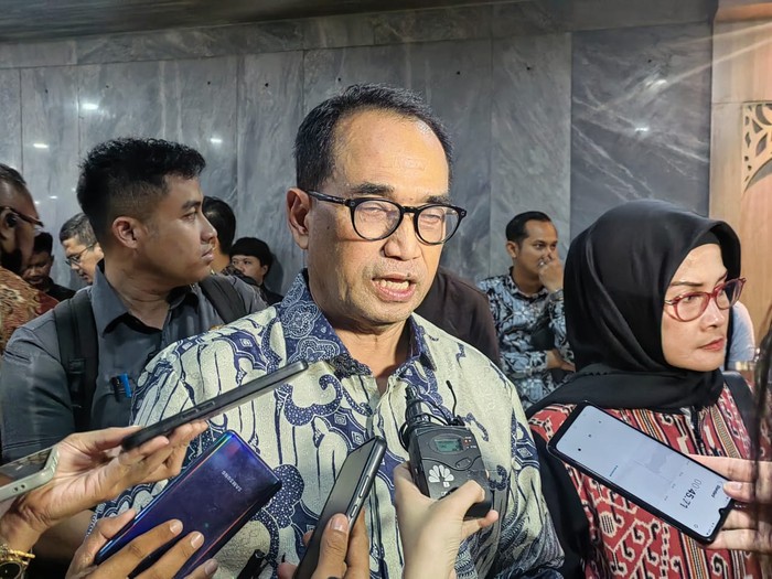 Menhub Budi Karya Sumadi