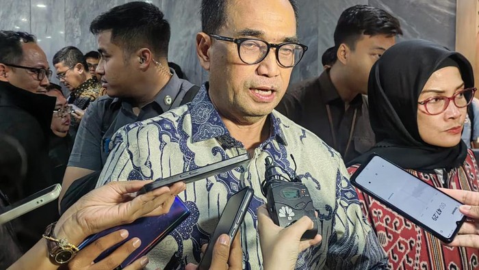 Menhub Budi Karya Sumadi