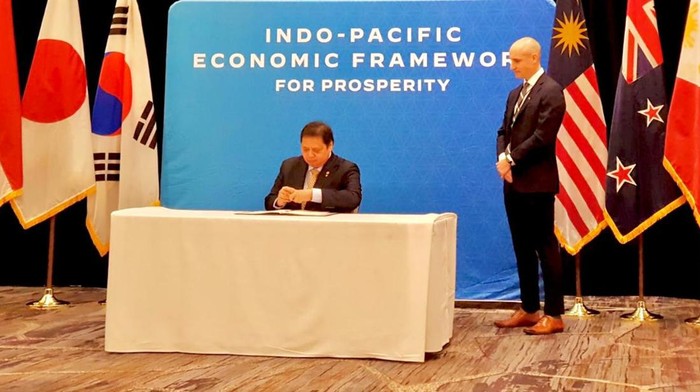 Menko Perekonomian Airlangga Hartarto
