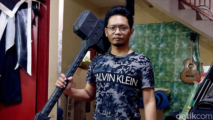 Pembuatan Kostum Cosplay di Malang Pembuatan Kostum Cosplay di Malang