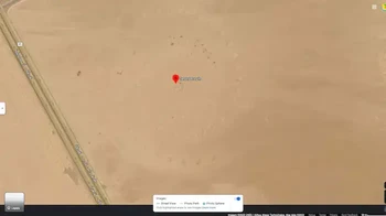 Google Maps telah menangkap gambar berbagai hal aneh. Misalnya, lokasi di Mesir ini memiliki desain spiral raksasa yang dikenal sebagai Desert Breath. Karya seni ini terletak di gurun Mesir yang terpencil tidak jauh dari Laut Merah. (Foto: Dok. Google Maps)