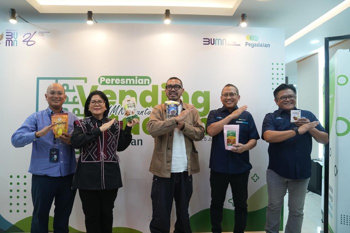 PT Pegadaian meresmikan vending machine UMKM di Kantor Pusat, Jakarta pada Rabu (5/6).