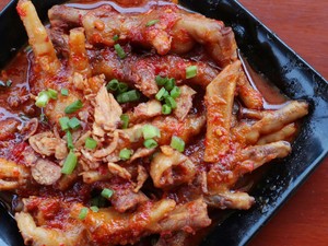 Resep Ceker Ayam Kuah Cabe yang Pedas Nampol