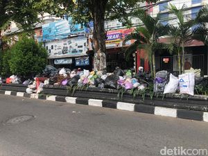 Respons Pj Walkot Jogja soal Tumpukan Sampah di Gejayan
