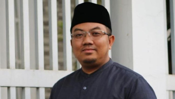 Sekretaris Jenderal DPP PUI H Raizal Arifin