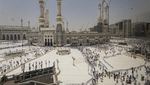 Suasana Masjidil Haram Mulai Dipadati Jemaah Haji
