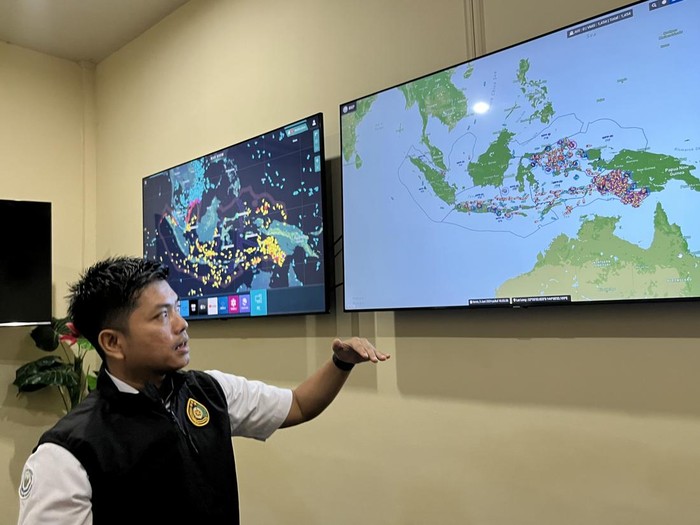 Teknologi pengecekan kapal Illegal Fishing