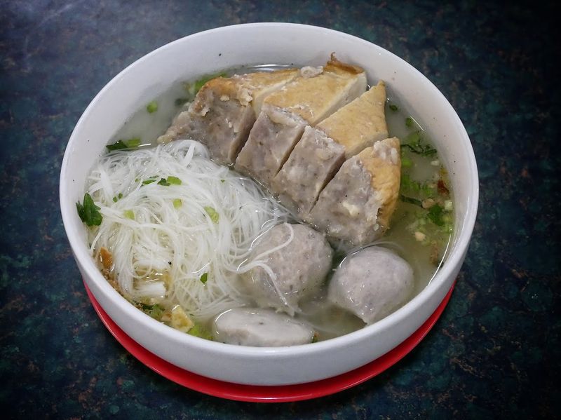 Tempat makan bakso enak di Pasar Baru