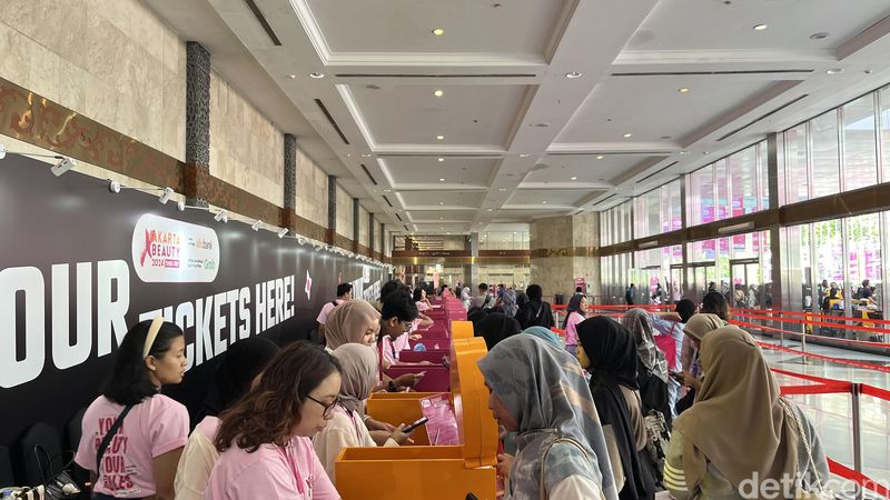 Acara pembukaan Jakarta X Beauty 2024.