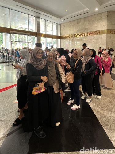 Acara pembukaan Jakarta X Beauty 2024. Acara pembukaan Jakarta X Beauty 2024.