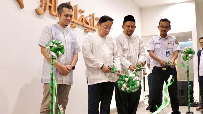 PT Adhi Commuter Properti Tbk (ADCP) membangun Masjid Al-Wasilah di Cisauk Point. Masjid ini akan semakin memudahkan penghuni Cisauk Point.