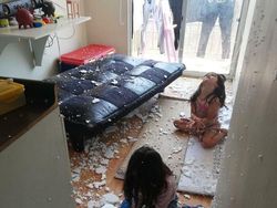 Foto Aksi Di Luar Nurul Para Bocil, Bikin Elus Dada hingga Tertawa