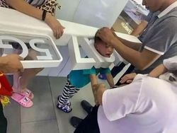 Foto Aksi Di Luar Nurul Para Bocil, Bikin Elus Dada hingga Tertawa