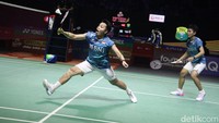 Apriyani Rahayu/Siti Fadia Silva Ramadhanti dan Pearly Tan/Thinaah Muralitharan bertanding Istora Senayan, Jakarta, Kamis (6/6/2024).