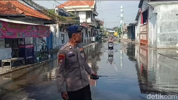Banjir rob di Pasuruan