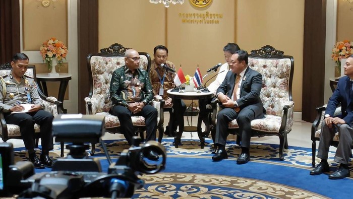 Delegasi Polri diundang bertemu dengan Menteri Kehakiman Thailand, Tawee Sodsong