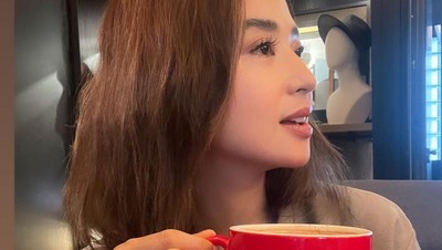 Ini Momen Kuliner Dewi Perssik yang Viral Gegara Gudang Garam Jaya