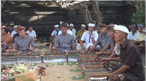 Gamelan selonding, gamelan Bali. (Dok. tourism.karangasemkab.go.id)