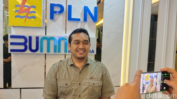 GM PLN UID Sumsel, Jambi, dan Bengkulu Adhi Herlambang