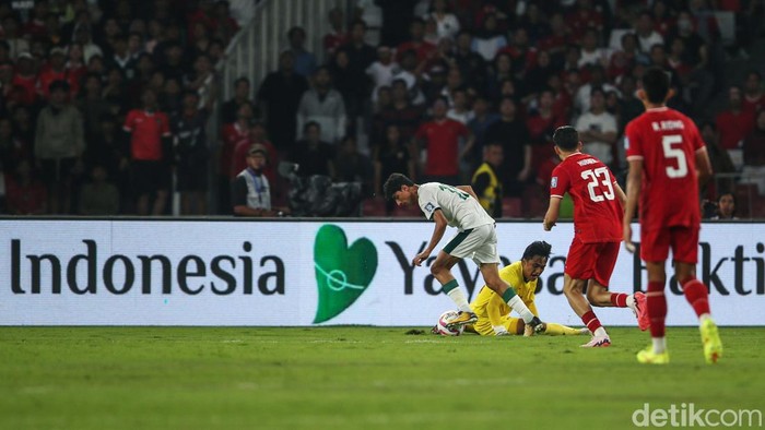 Timnas Indonesia bentrok dengan Irak pada Kualifikasi Piala Dunia 2026 zona Asia. Pertandingan berlangsung di Stadion Gelora Bung Karno, Jakarta, Kamis (6/6/2024) sore WIB.