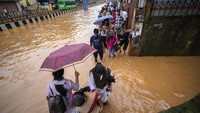 Kemacetan lalu lintas di Guwahati, Jorhat dan wilayah lain di negara bagian itu membuat orang terjebak di satu tempat selama berjam-jam.
