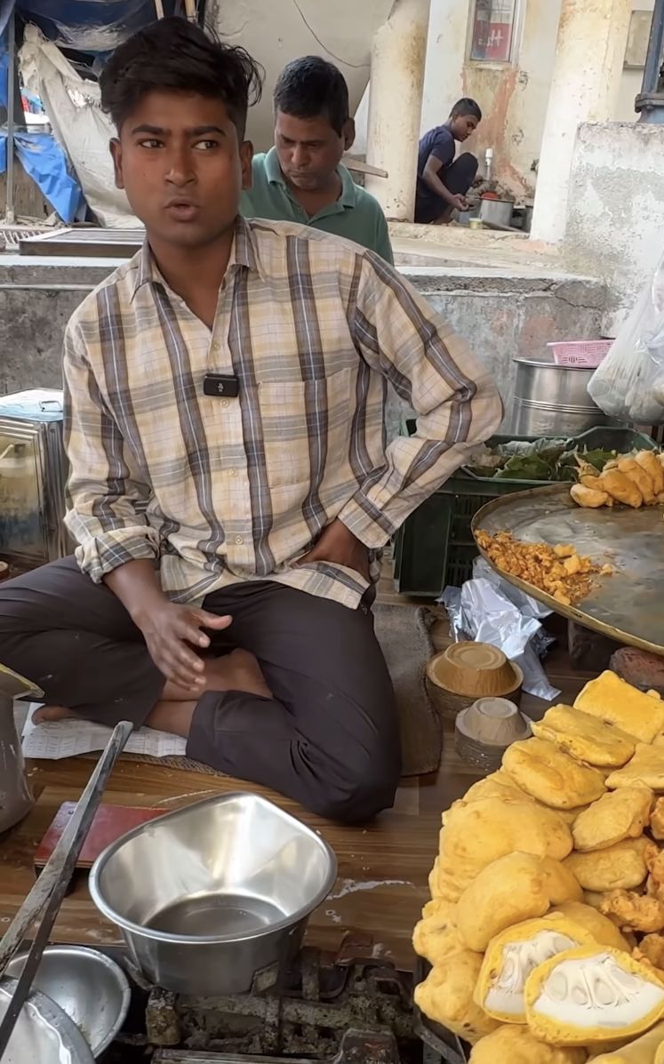 Keren! Warung Ini Sudah 60 Tahun Tawarkan 15 Jenis Gorengan