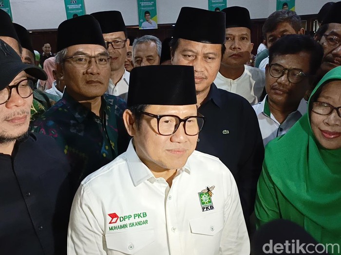 Ketum PKB, Muhaimin Iskandar saat ditemui seusai acara Konsolidasi Calon Kepala Daerah di Hotel Grand Arkenso Semarang, Kamis (6/6/2024).