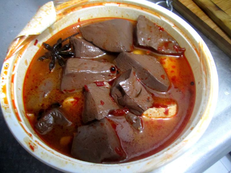 Mengapa Makanan Mengandung Darah Haram untuk Muslim? Ini Jawabannya!