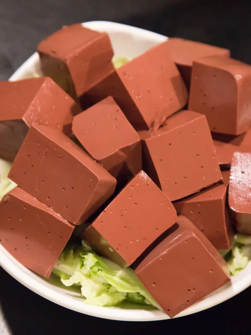 Mengapa Makanan Mengandung Darah Haram untuk Muslim? Ini Jawabannya!