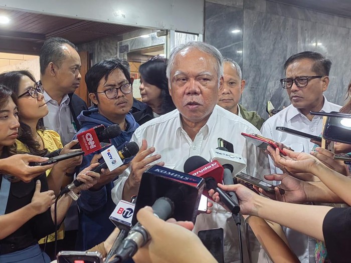 Menteri PUPR Basuki Hadimuljono usai Rapat di DPR, Kamis (6/6/2024).