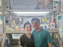 Pasangan Eks Pegawai Bank Ini Pilih Jadi Tukang Daging Babi di Pasar