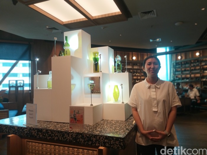 Patricia Untario Mejeng Karya Seni di Social House, Jakarta Pusat. Patricia Untario Mejeng Karya Seni di Social House, Jakarta Pusat.