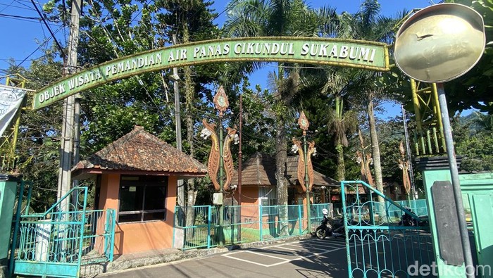 Pemandian Air Panas Cikundul Sukabumi