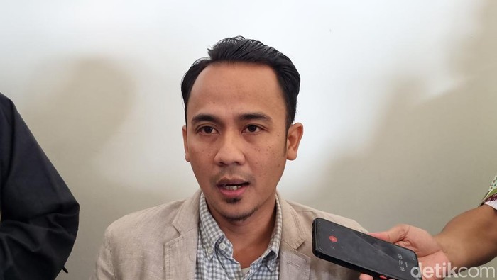 Pengamat media dan budaya Universitas Muhammadiyah (UM) Surabaya Radius Setiyawan.