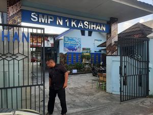 3 Fakta Gerombolan Berseragam Sekolah Lempar Botol Miras ke SMPN 1 Kasihan