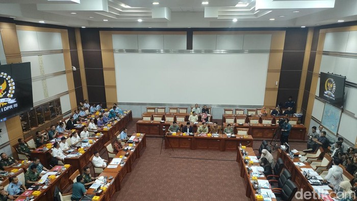 Rapat di Komisi I DPR RI. (Dwi/detikcom)