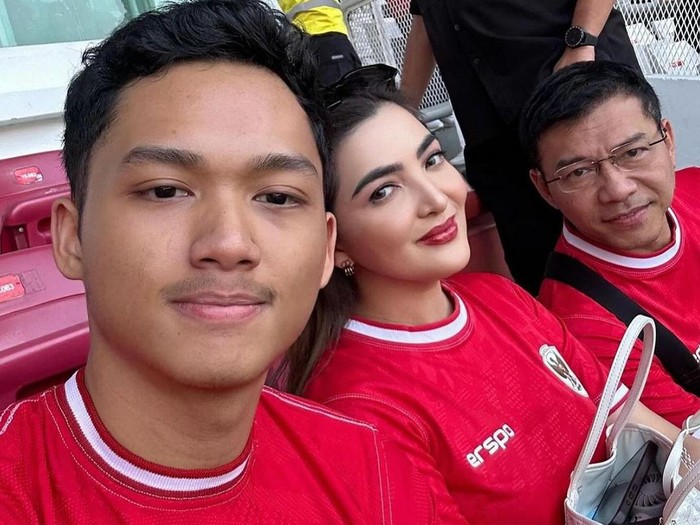Ashanty antar Arsya jadi pendamping Timnas Indonesia di GBK.