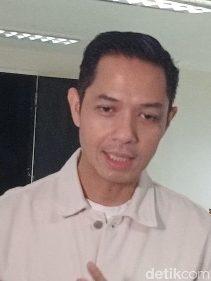 Dude Harlino Dude Harlino