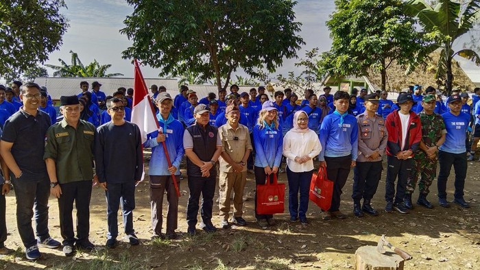 Gerakan Sapu Gunung (GSG) di Kabupaten Kuningan.